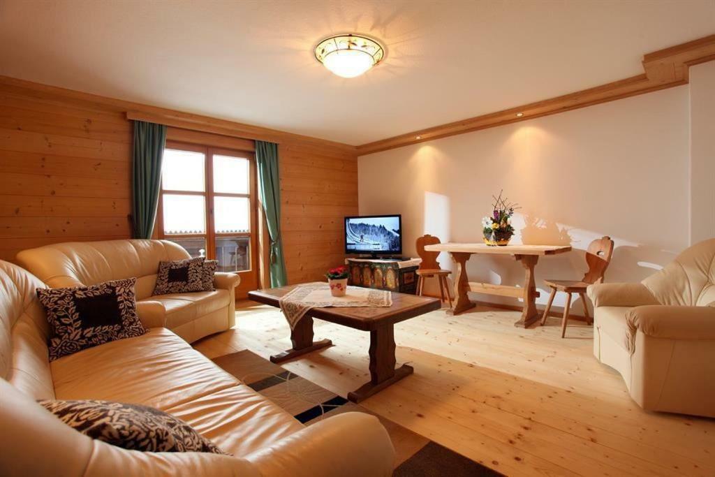 Haus Waldhof Leilighet Brixen im Thale Eksteriør bilde